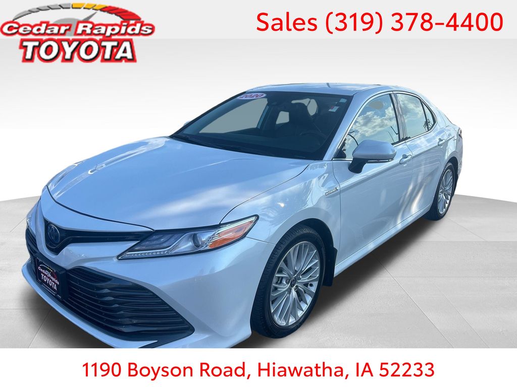 Pearl 2020 Toyota Camry Hybrid Sedan Front-Wheel Drive Continuously Variable Transmission