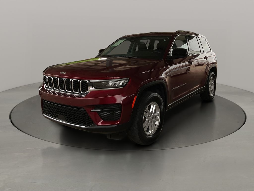 View vehicle photo 4