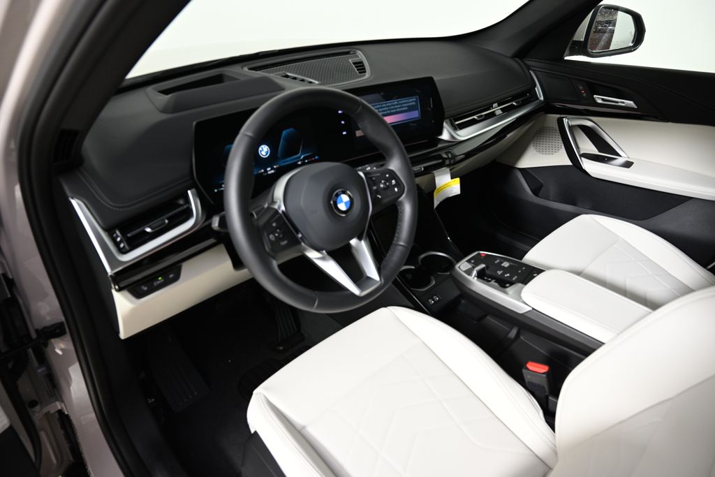 Thumbnail: 2026 BMW X1 - 15