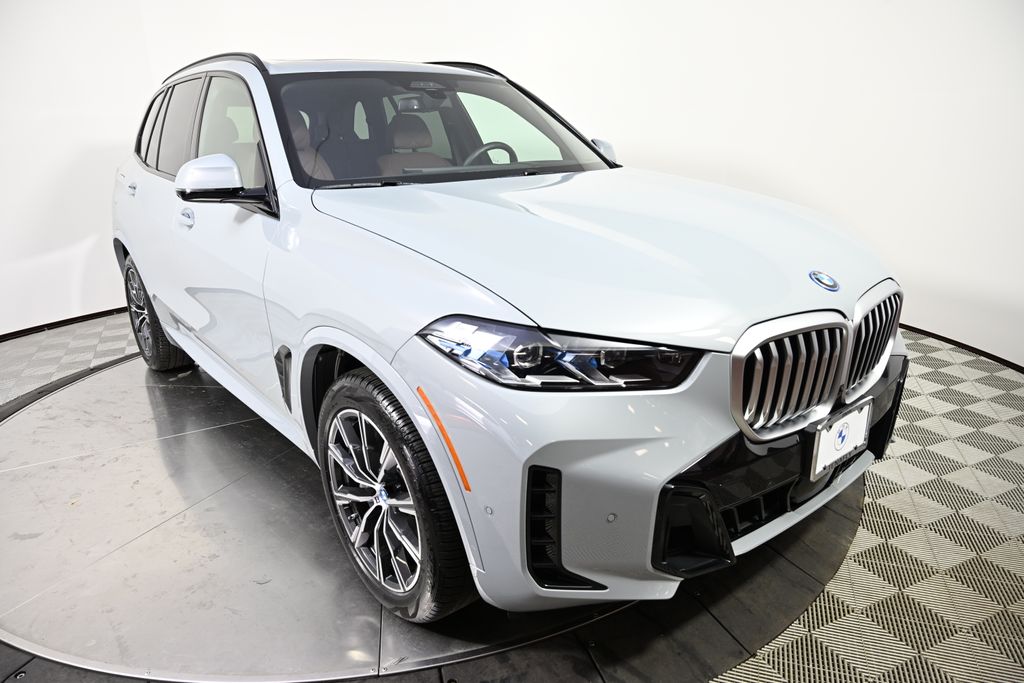 2025 BMW X5 xDrive50e 7