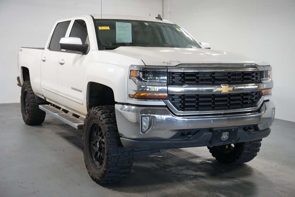 Thumbnail: 2016 Chevrolet Silverado 1500 - 3