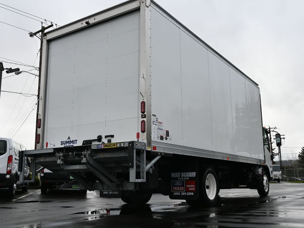2024 Isuzu NRR 