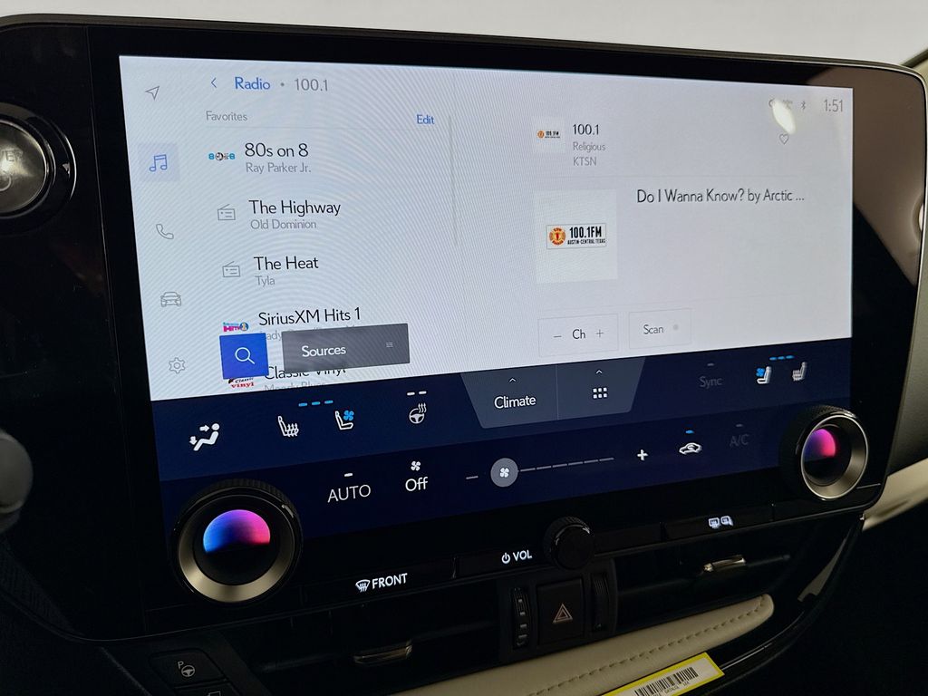 2025 Lexus NX Hybrid 350h Luxury 11