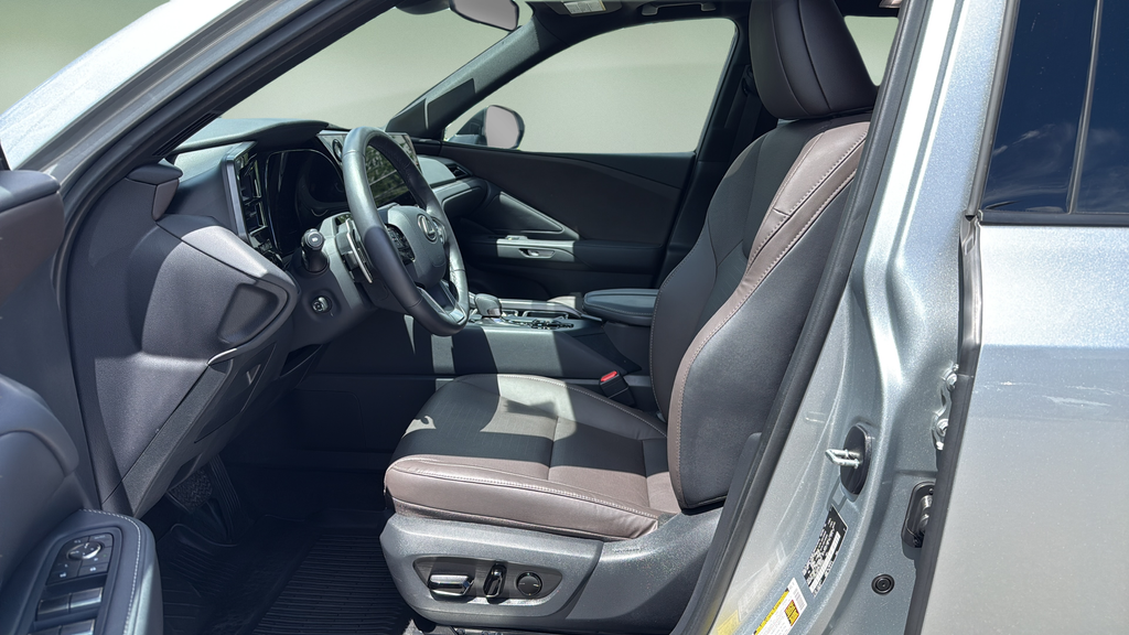 2025 Lexus TX