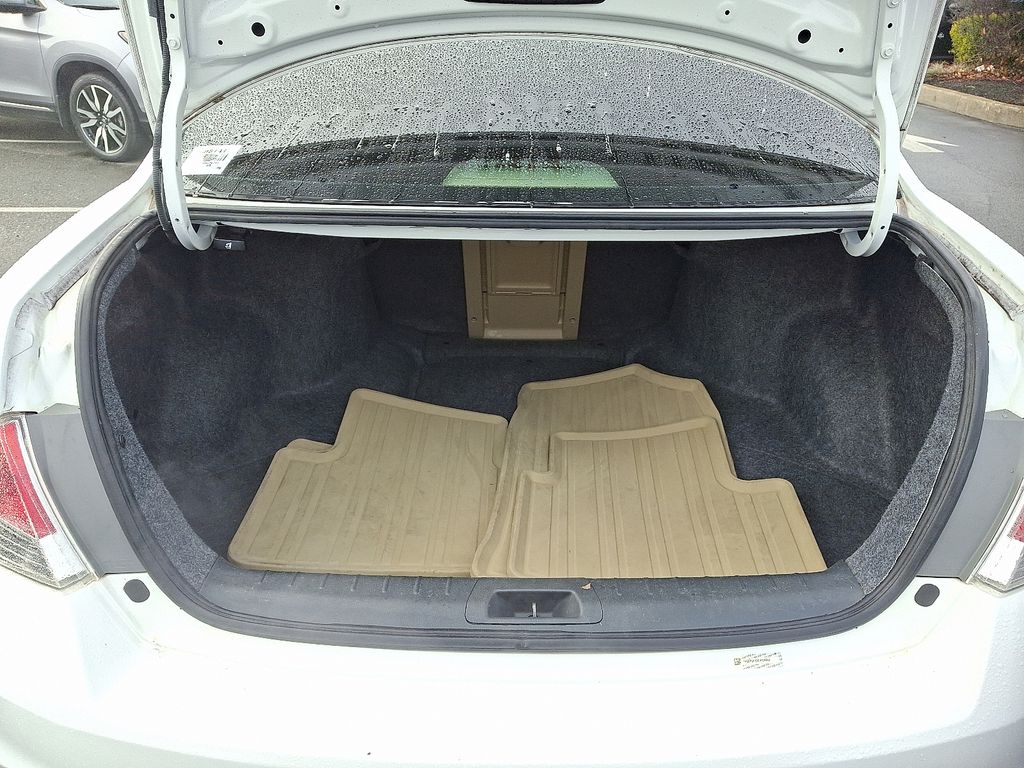 Thumbnail: 2012 Honda Accord - 30