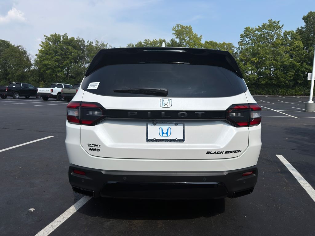 Thumbnail: 2026 Honda Pilot - 4
