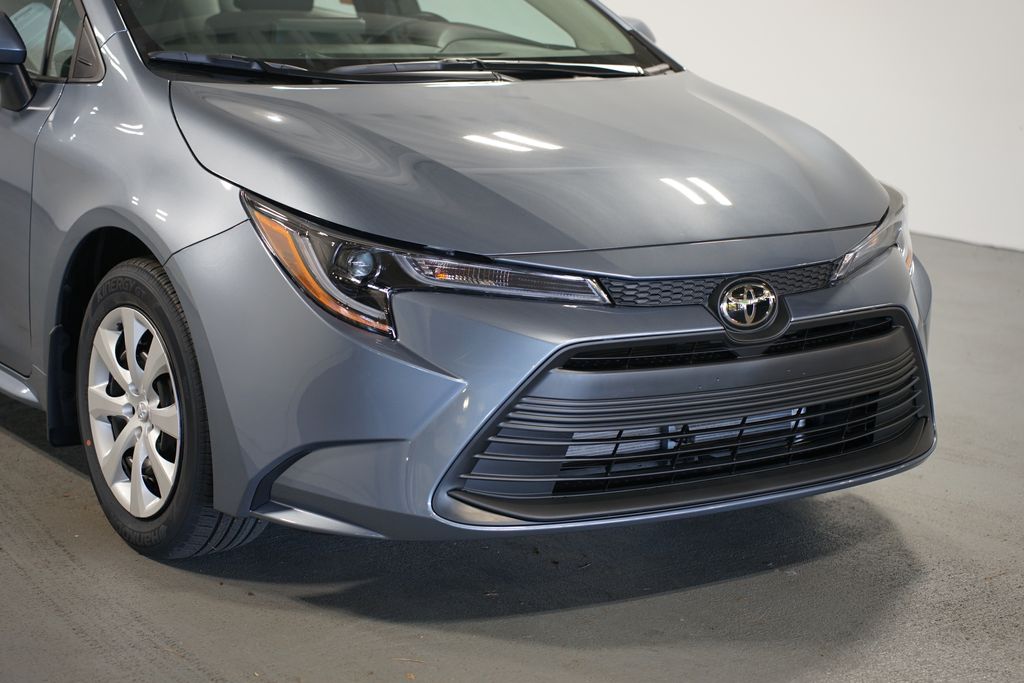 Thumbnail: 2026 Toyota Corolla - 4