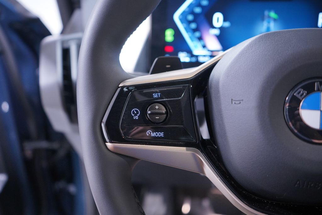 Thumbnail: 2025 BMW X3 - 18