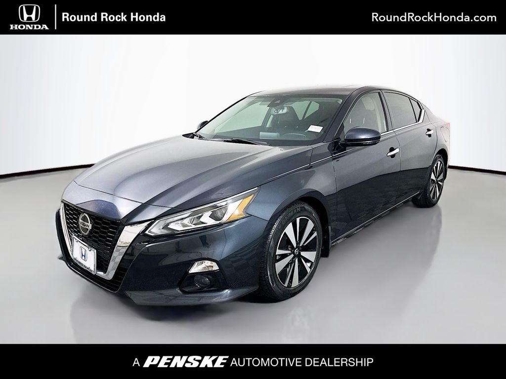 Thumbnail: 2019 Nissan Altima - 1