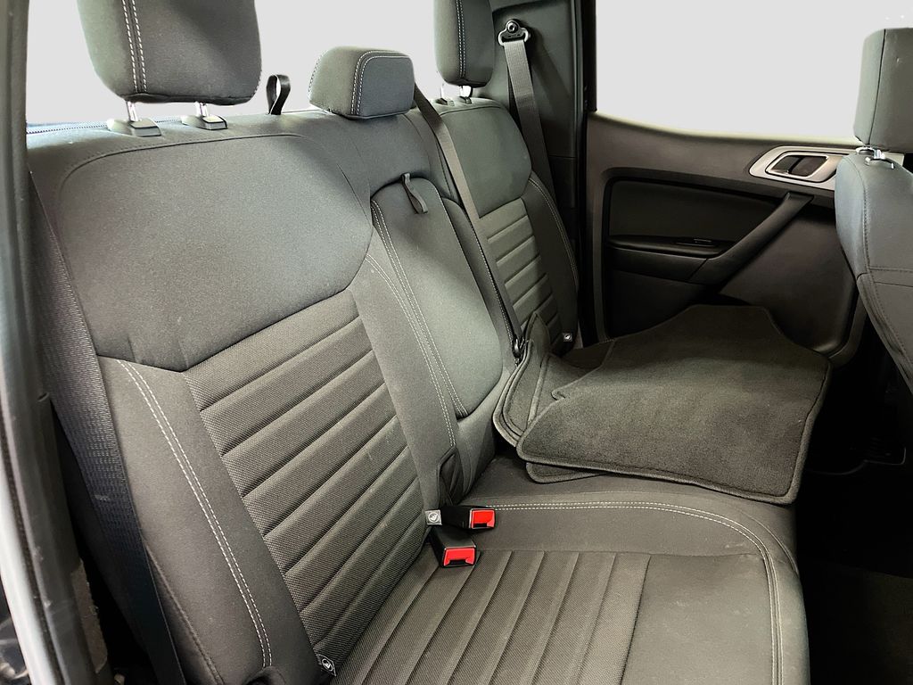 Used 2022 Shadow Black Ford XLT image 25
