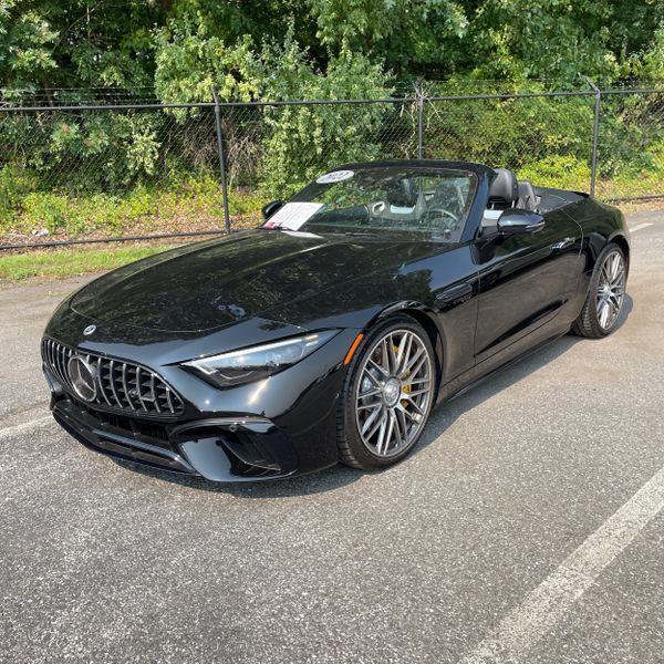Obsidian Black Metallic 2022 Mercedes-Benz SL-Class Convertible All-Wheel Drive 9-Speed Automatic