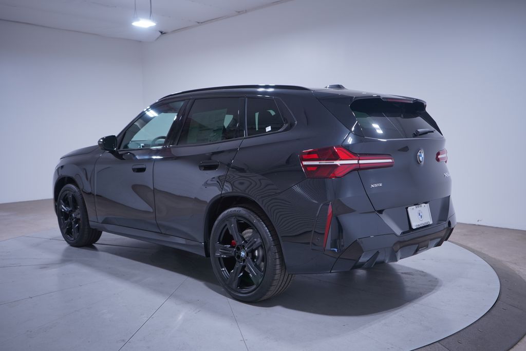 Thumbnail: 2026 BMW X3 - 3