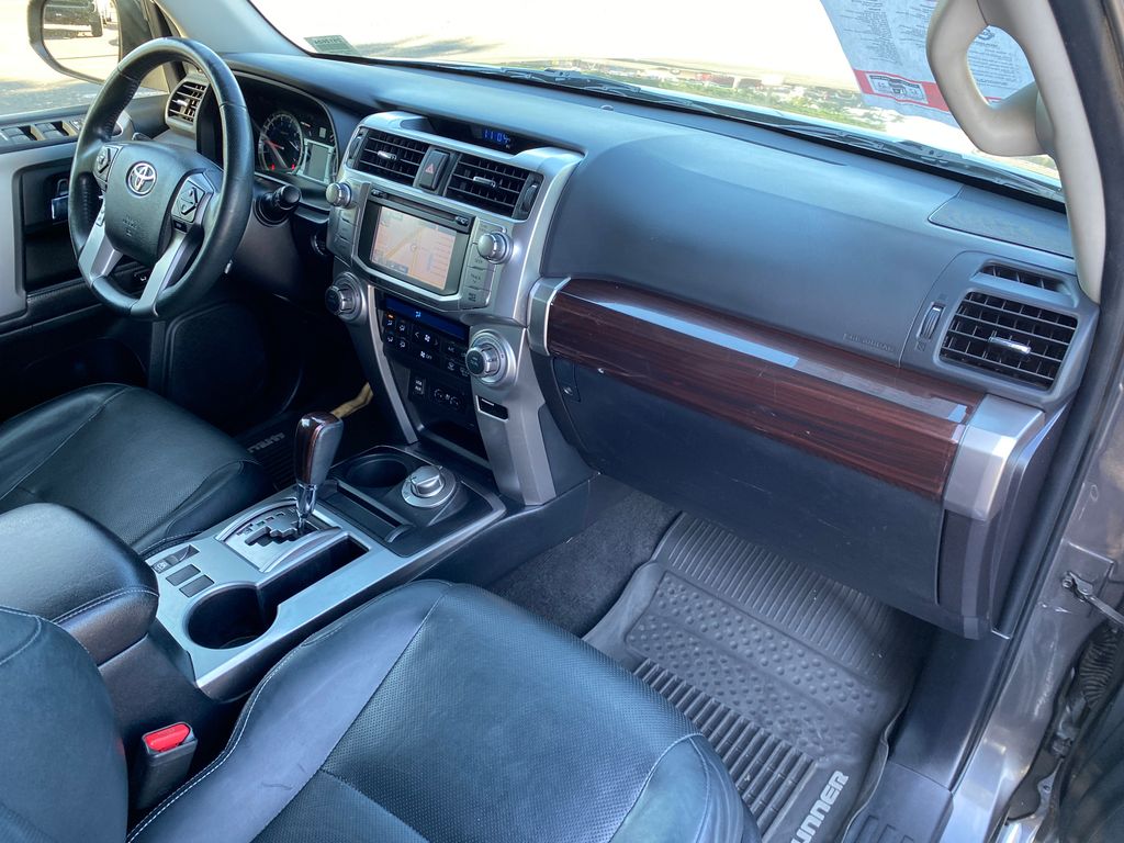 2016 Toyota 4Runner Limited 25