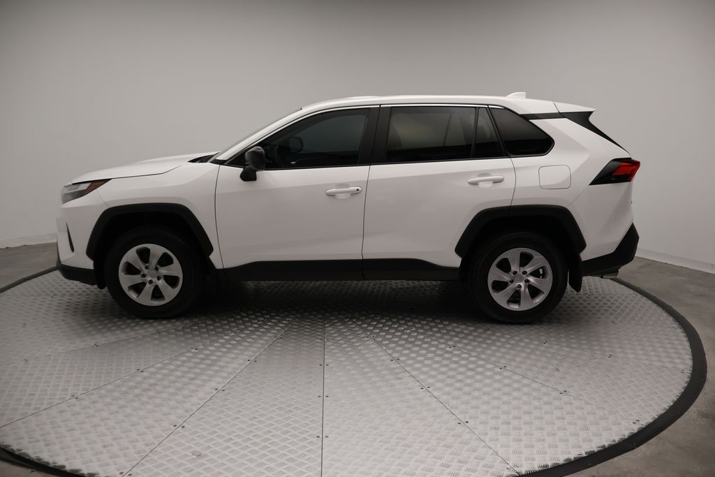 Thumbnail: 2024 Toyota RAV4 - 12