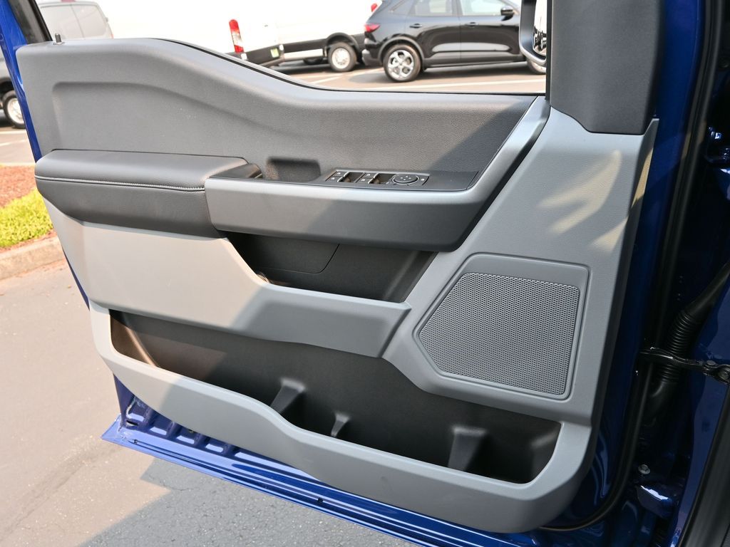 2026 Ford F-350 XL photo 17