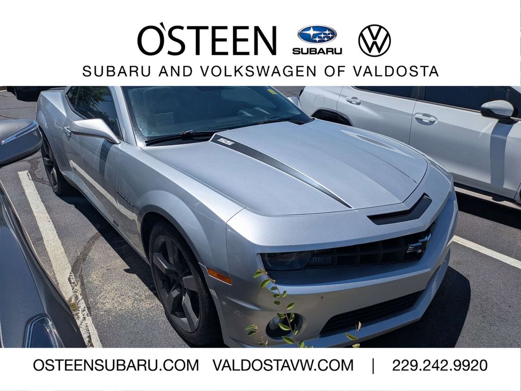 Silver Ice Metallic 2010 Chevrolet Camaro 2SS Coupe RWD Coupe Rear-Wheel Drive 6-Speed Manual