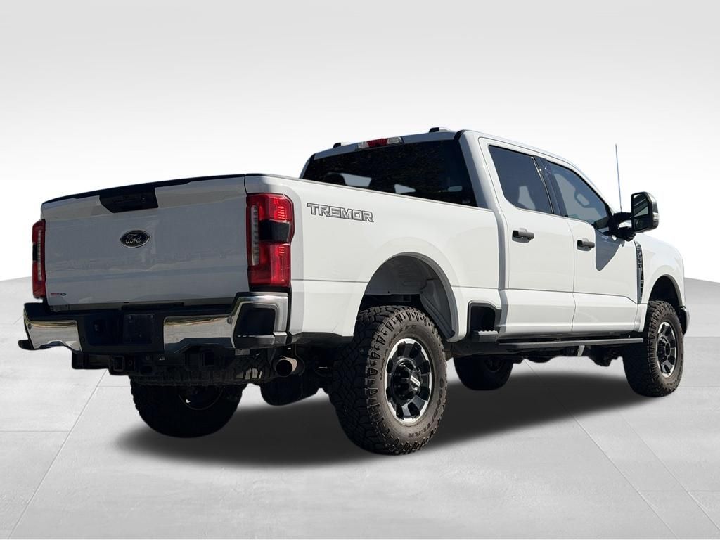 2025 Ford F-350 Super Duty XLT