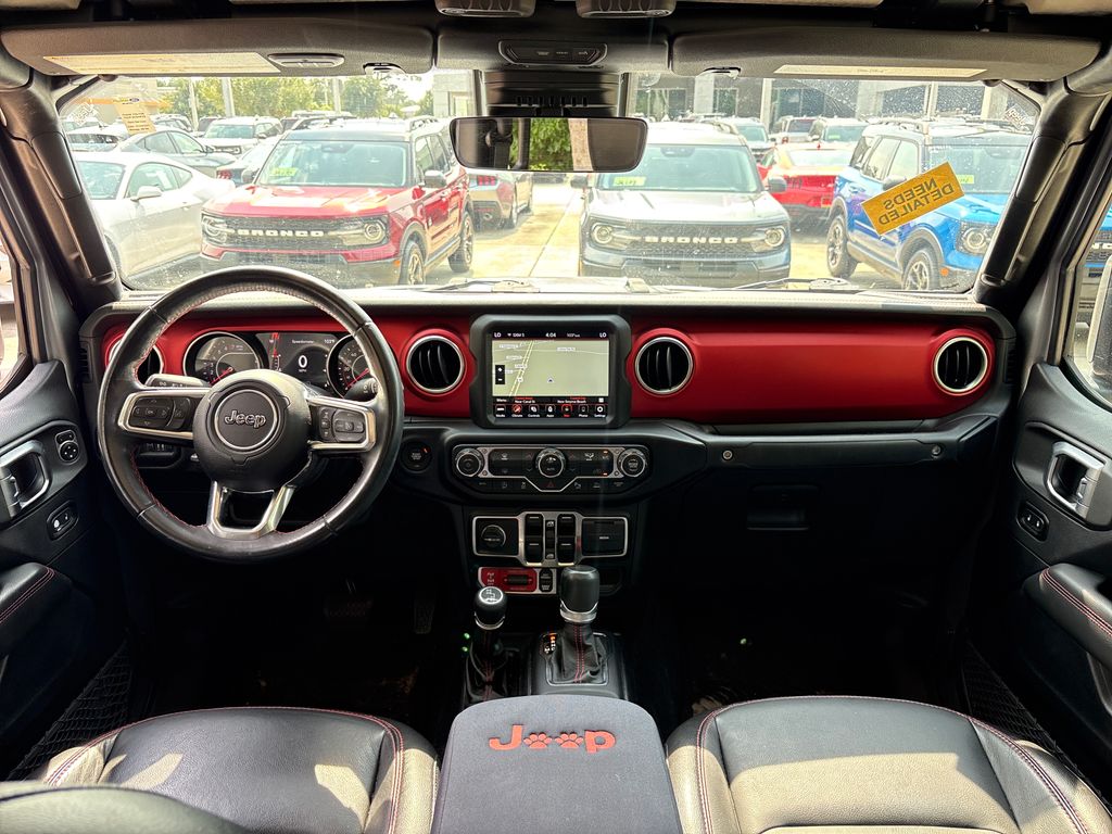 Certified Used 2020 Silver Jeep Rubicon image 7