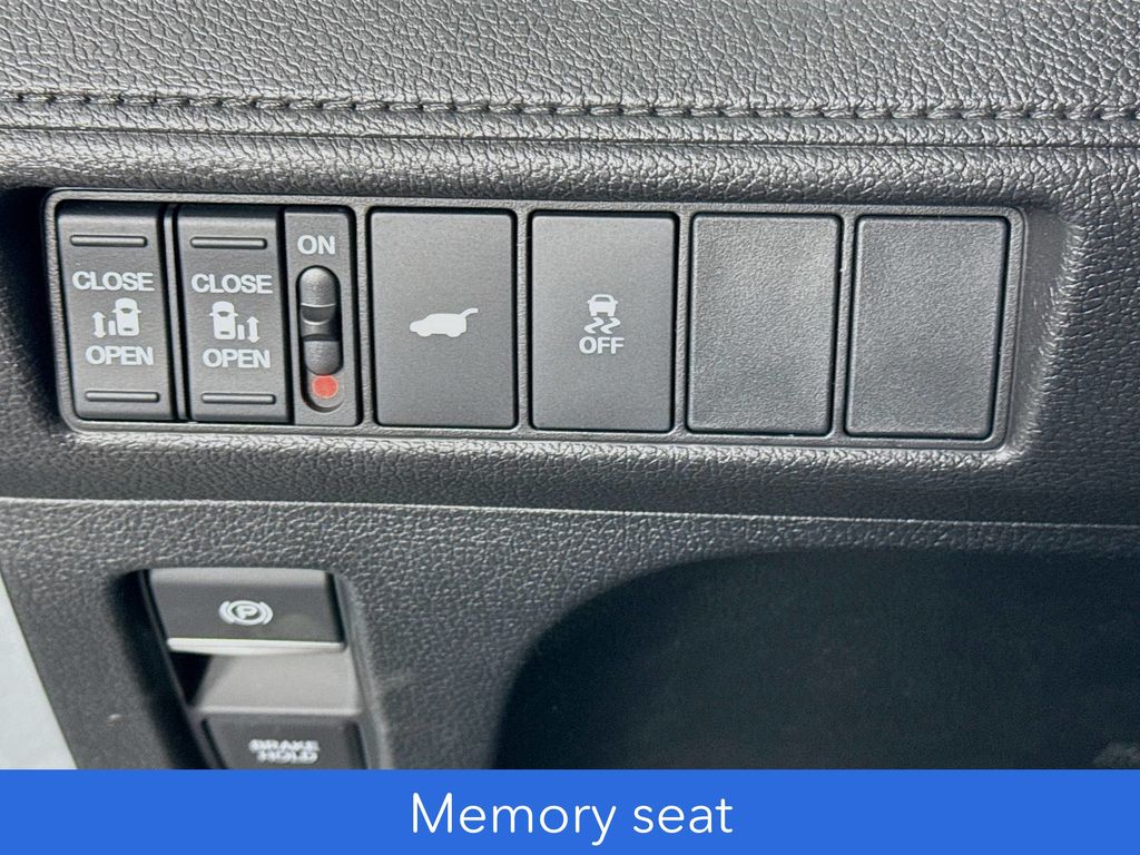 Used Car 2025 Honda Odyssey  Ex-l For Sale Under $40,000 In Austin, Texas