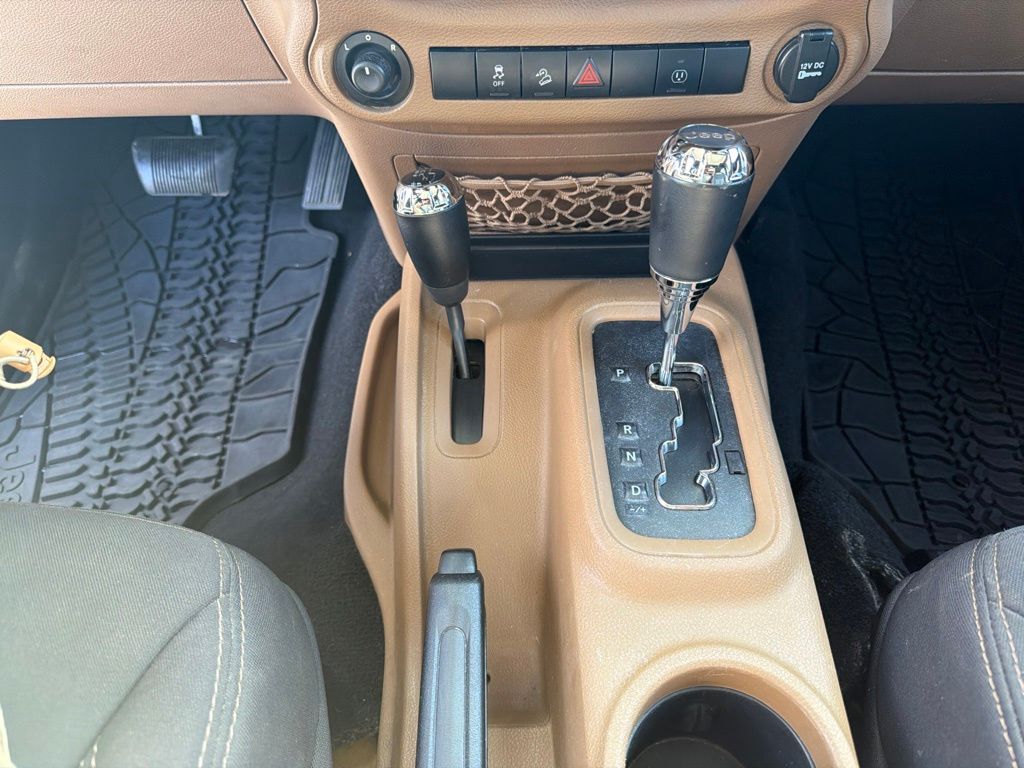 2013 Jeep Wrangler Sahara