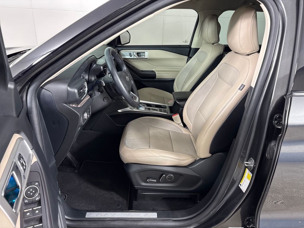 Certified Used 2020 Gray Ford Limited image 29