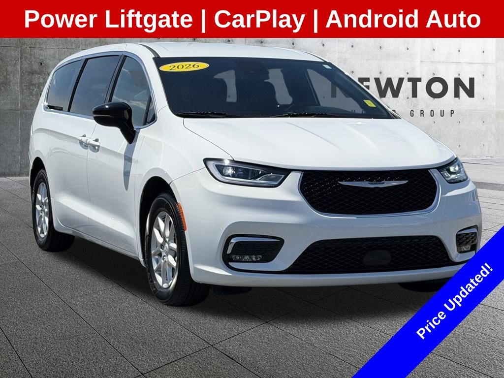 Bright White Clearcoat 2026 Chrysler Pacifica Minivan Front-Wheel Drive 9-Speed Automatic