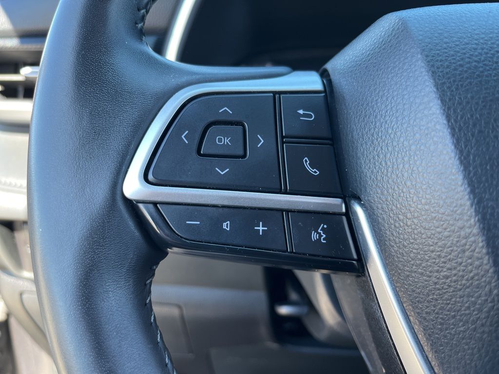 Thumbnail: 2024 Toyota Highlander - 21