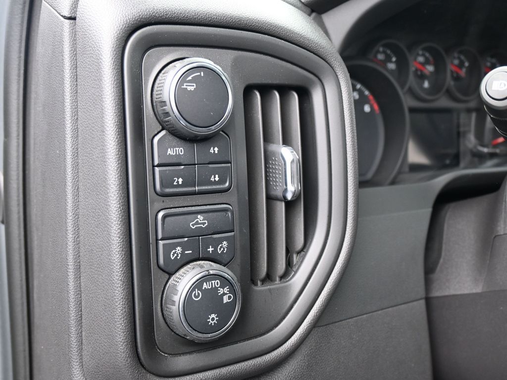 Used 2024 Sterling Gray Metallic Chevrolet Custom Trail Boss image 15