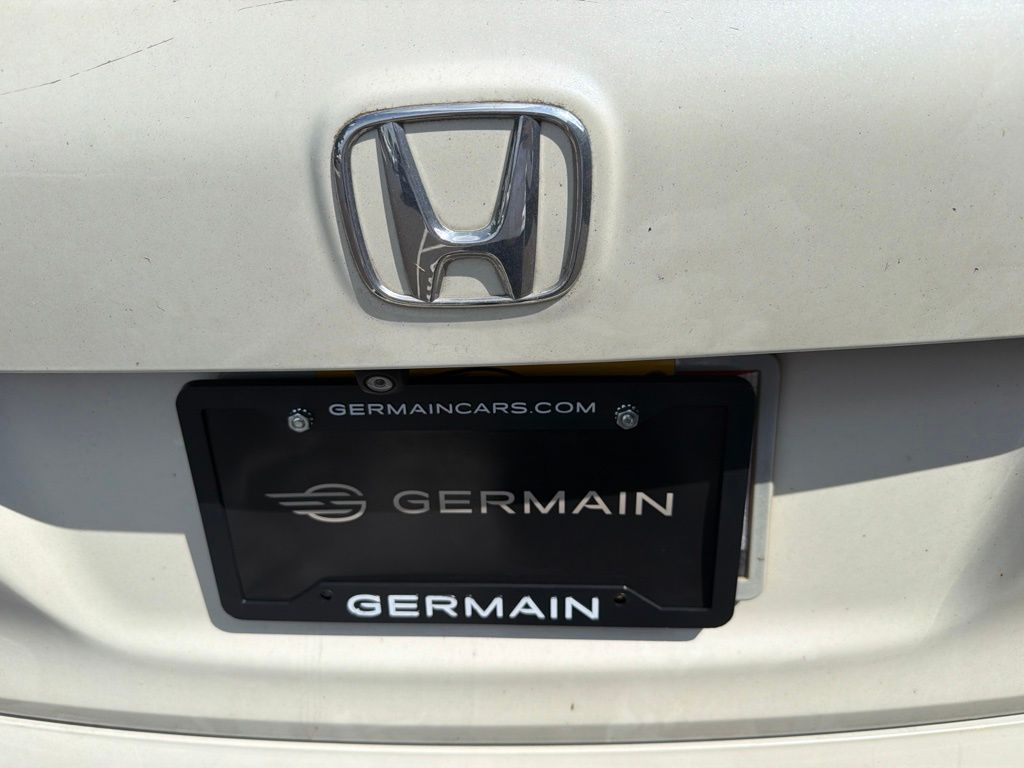 Certified Used 2017 White Honda EX-L image 7