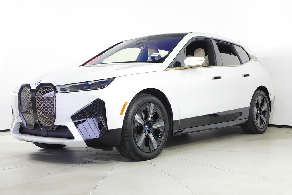 Thumbnail: 2024 BMW iX - 2