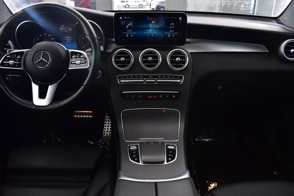 Thumbnail: 2021 Mercedes-Benz GLC - 25