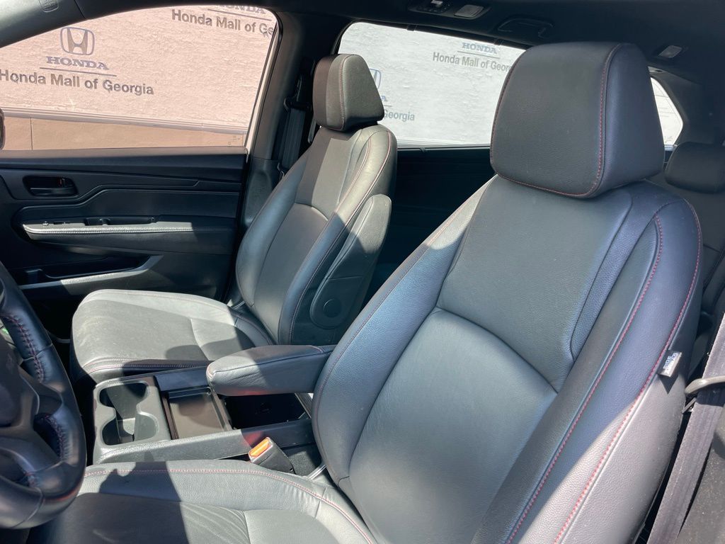 2023 Honda Odyssey Sport 25