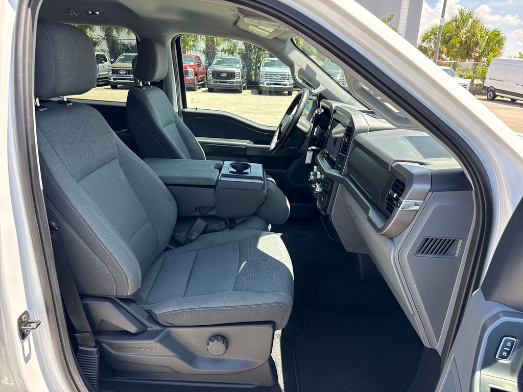 Certified Used 2025 White Ford XLT image 26