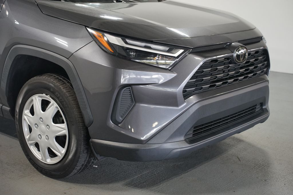 Thumbnail: 2023 Toyota RAV4 - 4