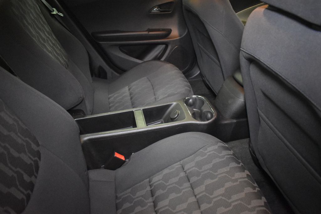 Thumbnail: 2014 Chevrolet Volt - 29