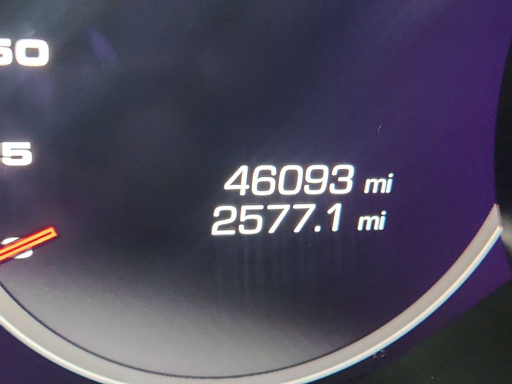 Thumbnail: 2021 Porsche Cayenne - 21