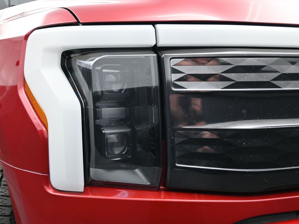 2023 Ford F-150 Lightning Platinum