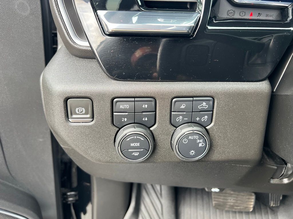 Used 2024 Chevrolet Silverado 1500 Truck