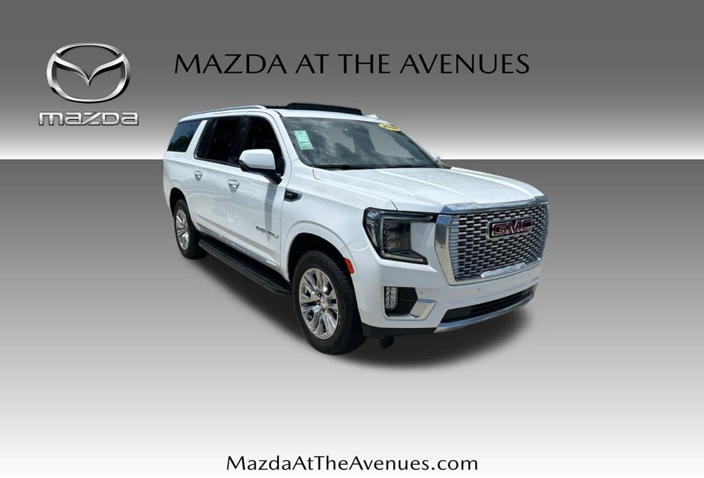 2024 GMC Yukon Denali 2WD's photo