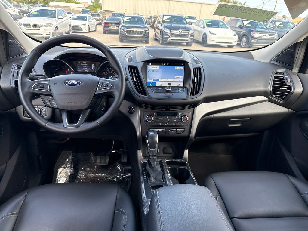 Certified Used 2019 Black Ford SEL image 5