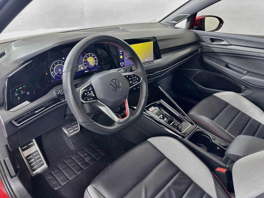 Thumbnail: 2024 Volkswagen Golf - 9