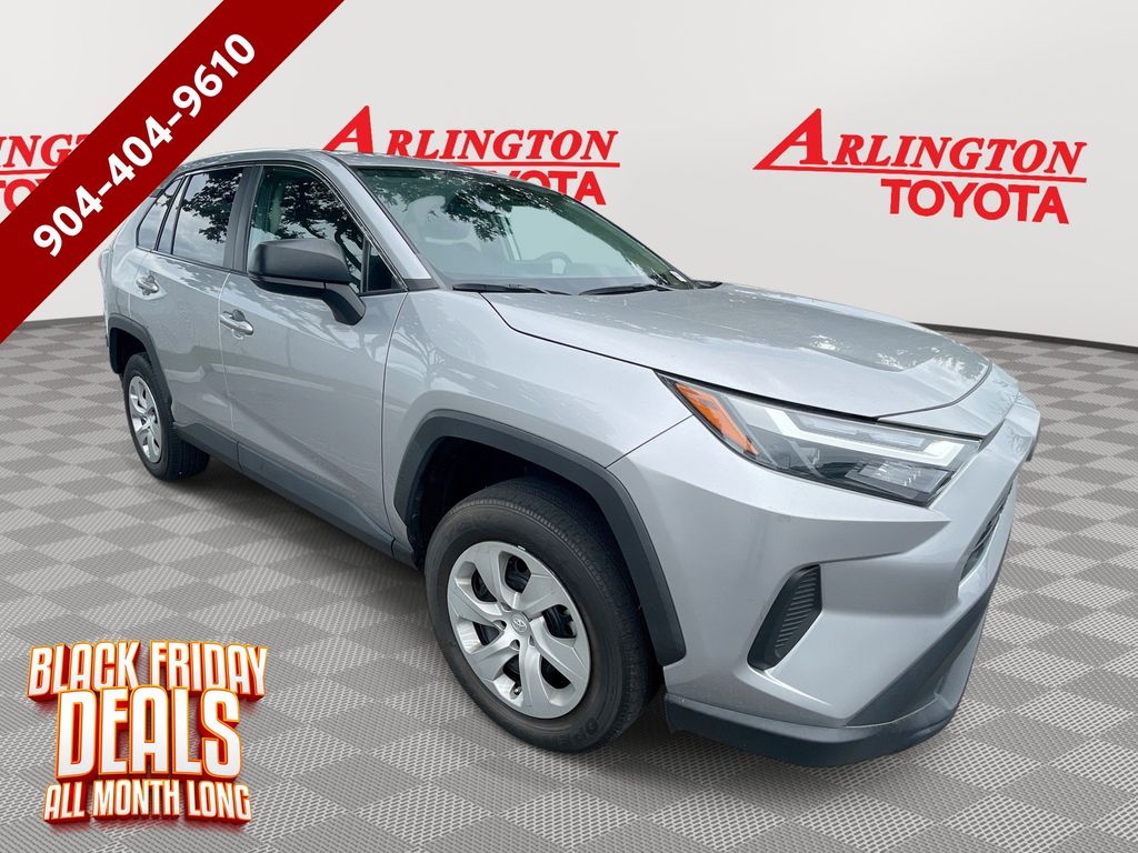 2023 Toyota RAV4 LE