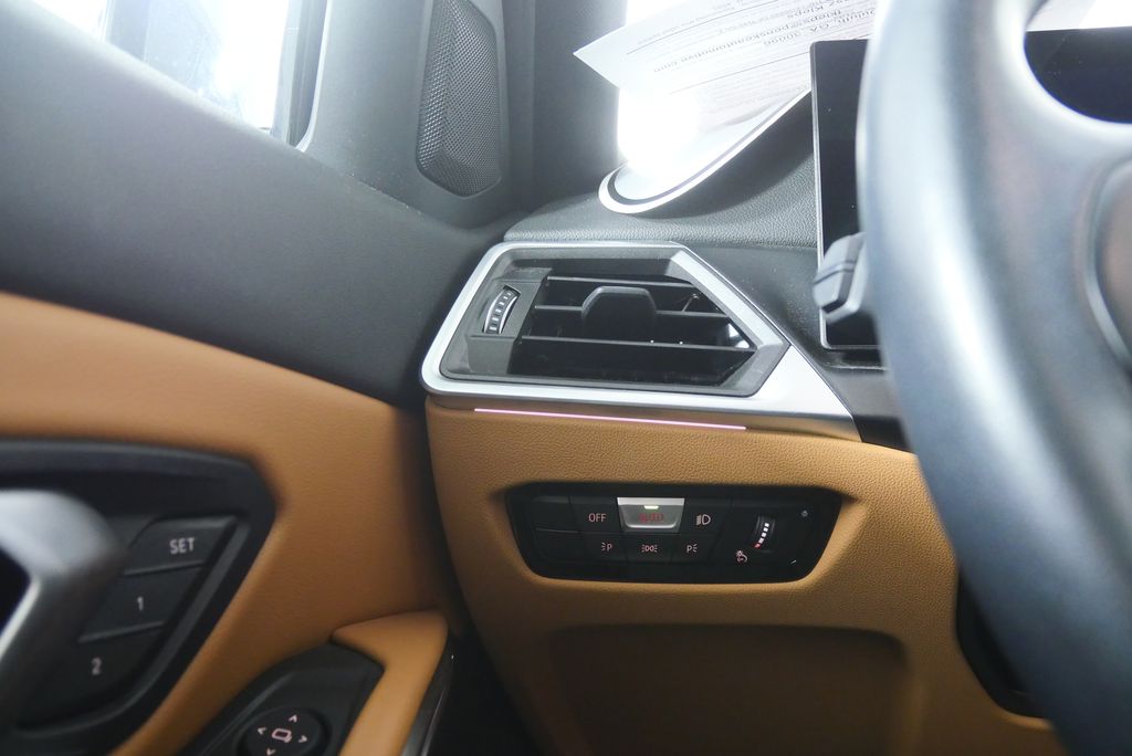 Thumbnail: 2023 BMW 3 Series - 18