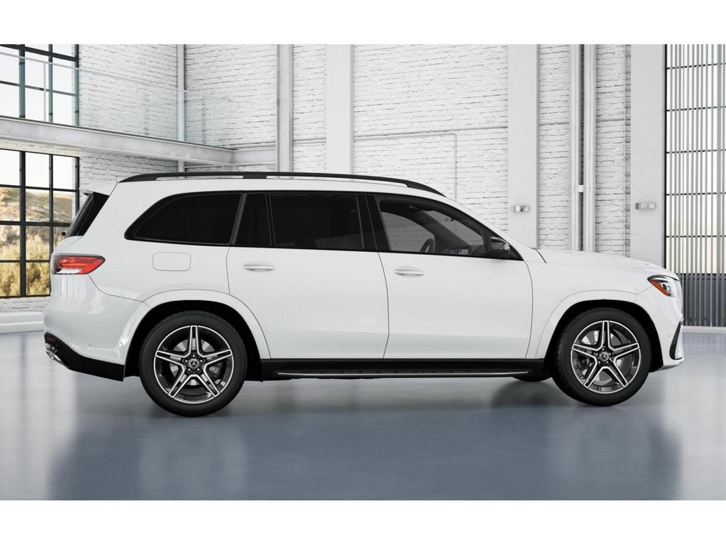 2025 Mercedes-Benz GLS 450 4MATIC 17