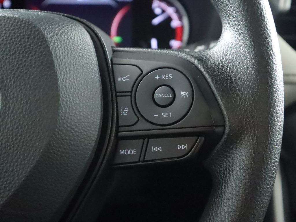 Thumbnail: 2023 Toyota RAV4 - 12