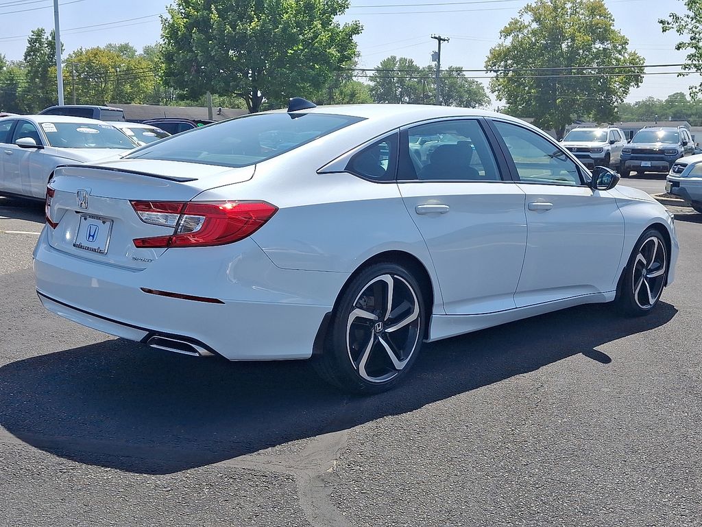 Thumbnail: 2021 Honda Accord - 4