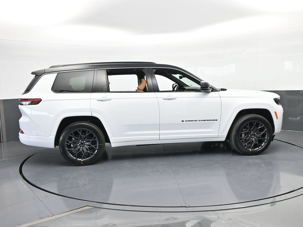 New 2026 Bright White Clearcoat Jeep Summit image 7