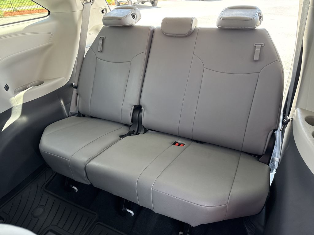 Used 2023 Toyota Sienna Van