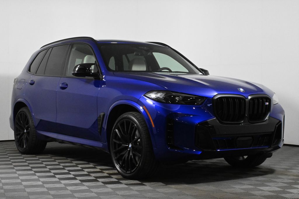 2025 BMW X5 M60i 9