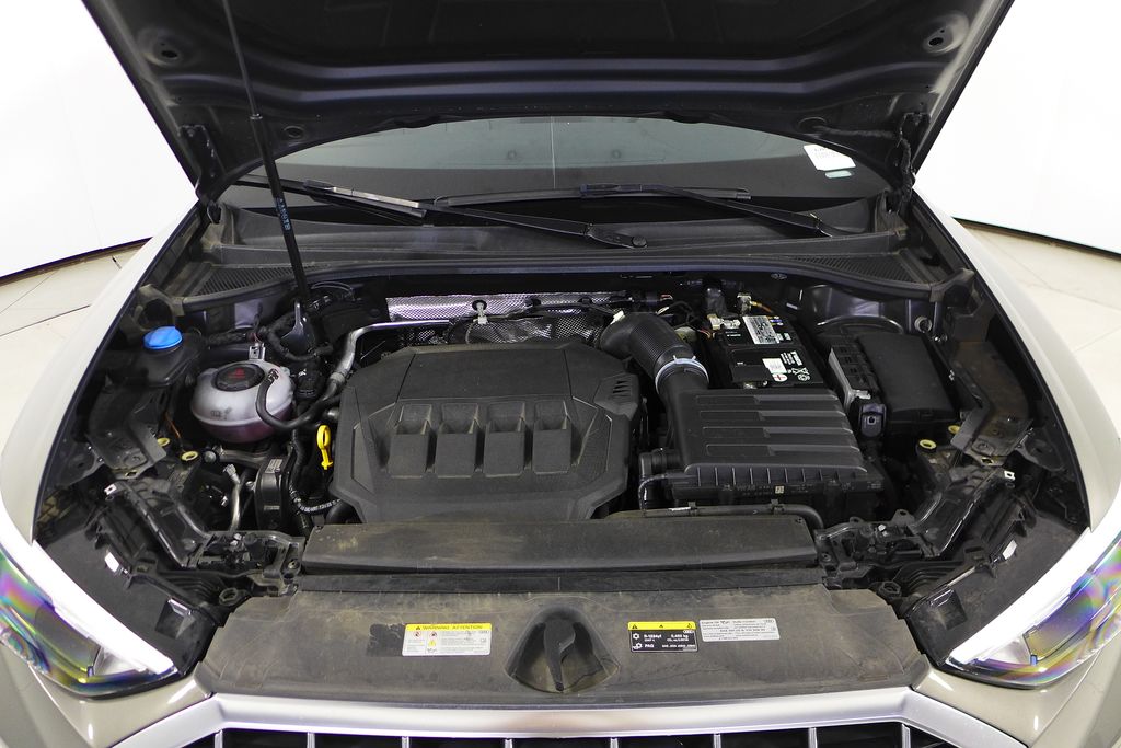 Thumbnail: 2022 Audi Q3 - 6